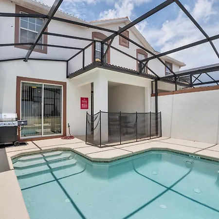 Lovely Home W Private Pool & Free Water Park